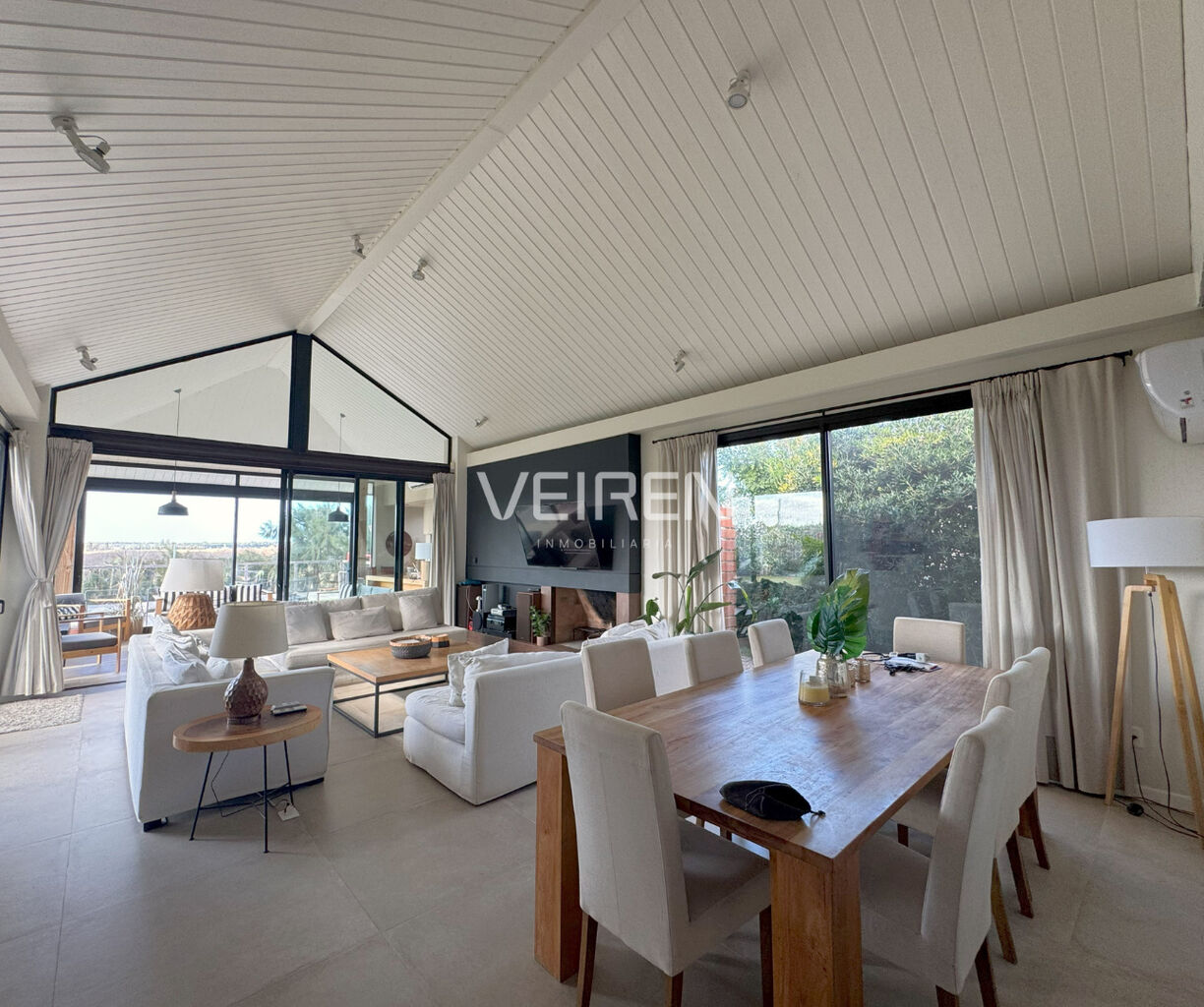 Divina casa en venta en Mirador de la Tahona.